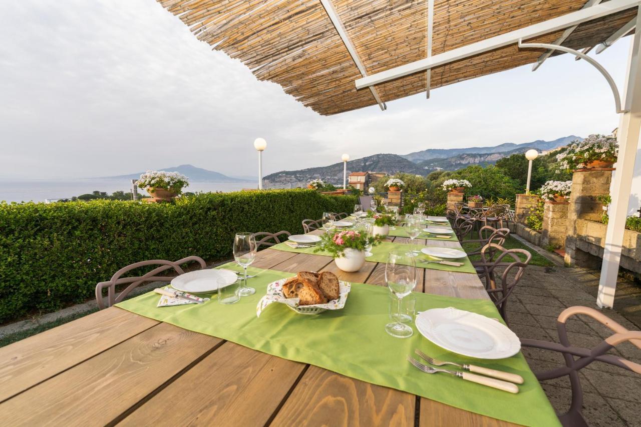 Shanti Home - Restaurant Di Aversano Salvatore Сорренто Экстерьер фото